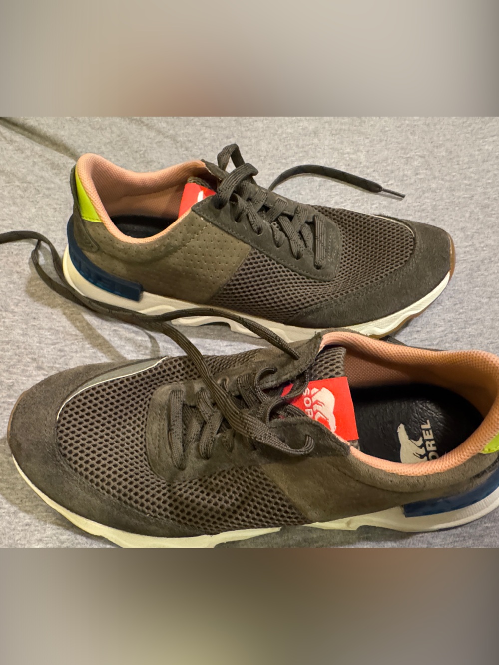 Sorel Kinetic Lite Lace Olive Green Sneakers with Pink and Blue Accents